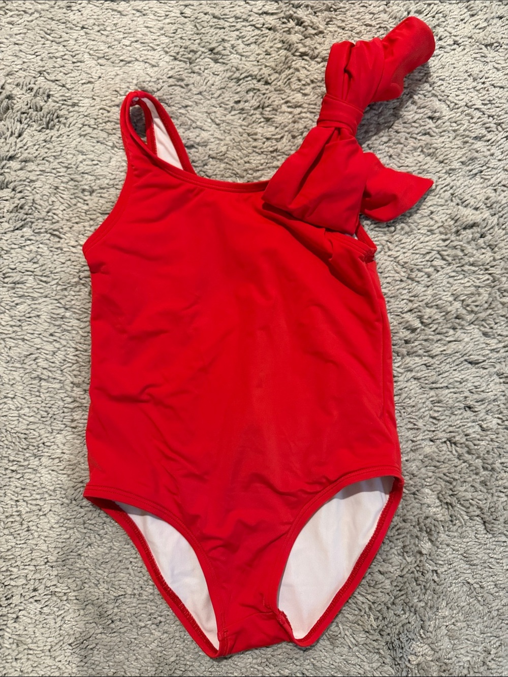 TBBC Red One-Shoulder Girls' Swimsuit with Bow 4T